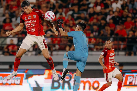 Bali United vs Borneo FC pada leg pertama perebutan tempat ketiga Championship Series Liga 1 2023/2024 di Stadion Kapten I Wayan Dipta Gianyar, Bali, Sabtu (25/5/2024). Foto: Instagram/@baliunitedfc