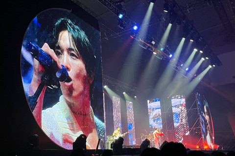 Penampilan CNBlue saat menggelar konser CNBluentity in Jakarta di ICE BSD, Sabtu (25/5/2024). Foto: Ela Nurlaela/kumparan