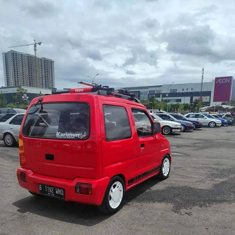 Suzuki Karimun 3 pintu garapan Studio Motor. Foto: Instagram/@studio_motor