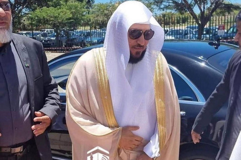 Imam Masjidilharam Sheikh Maher bin Hamad Al-Muaiqly Foto: Dok. Instagram @sheikhmaheralmueaqly