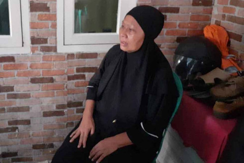 Darmiyati, ibunda Devi Karmawan alias Devoy "mayat dalam toren air". Foto: kumparan
