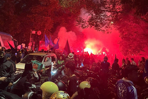 Suasana nobar Persib vs Madura di Kawasan Gedung Sate, Bandung, Jumat (31/5/2024).  Foto: Dok. Istimewa