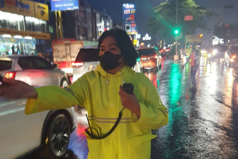 Banjir di Jalan Raya Margonda, Depok, Sabtu (1/6/2024). Foto: Dok. Istimewa