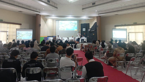 Harita Nickel kembali mengadakan kegiatan talkshow goes to kampus, kali ini di gelar di Kampus Insitute Pertanian Bogor (IPB), Sabtu (1/6/2024). Foto: kumparan
