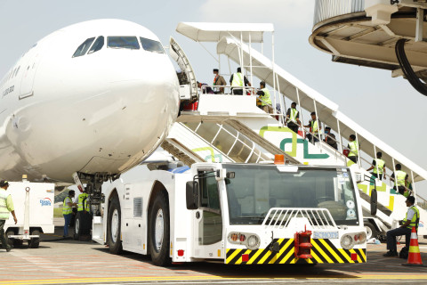 Pemberangkatan Jemaah Haji dari Indonesia. Foto: Kemenhub RI