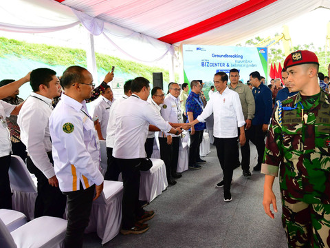 Presiden Jokowi saat groundbreaking Astra Biz Center dan Nusantara Botanical Garden Foto: Vico - Biro Pers Sekretariat Presiden