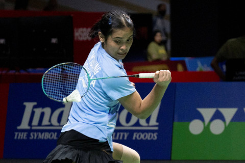 Tunggal putri Indonesia Gregoria Mariska Tunjung melawan tunggal putri Thailand Supanida Katethong dalam babak 16 besar Indonesia Open 2024 di Istora Senayan, Jakarta, Kamis (6/6/2024). Foto: Aprillio Akbar/ANTARA FOTO