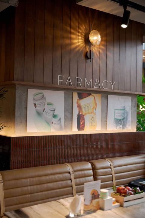 Brand skin care asal AS Farmacy resmi dirilis di Indonesia, di Ashta District 8 Jakarta, pada Senin (3/6/2024). Foto: Dok. LuxAsia