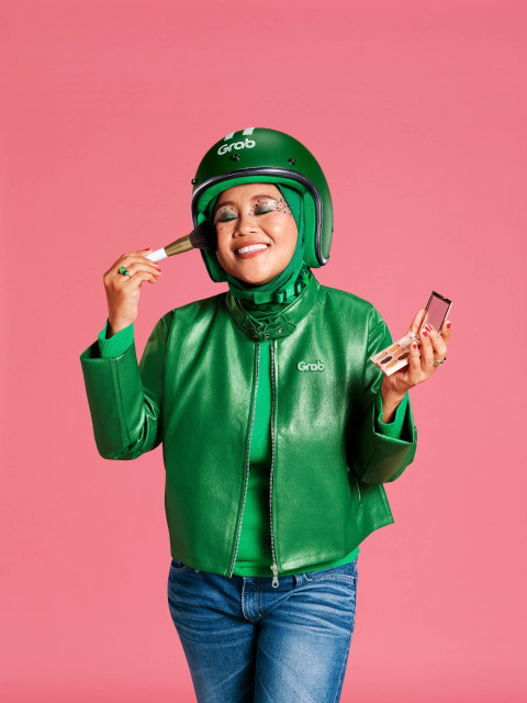 GrabMart hadirkan kategori Beauty Store yang sediakan produk kecantikan, konsumen bisa belanja sambil donasi. Foto: Dok. Grab Indonesia