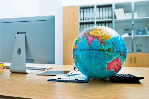 Ilustrasi bola dunia Foto: Shutterstock