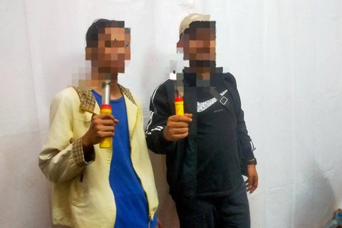 Pemuda sempat diamankan polisi saat hendak masuk ke SUGBK. Foto: Dok. Istimewa