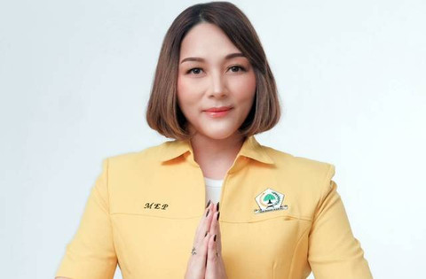 Michaela Elsiana Paruntu atau Mikha Paruntu, digadang-gadang maju sebagai Calon Gubernur Sulawesi Utara pada pelaksanaan Pilkada 2024 mendatang.