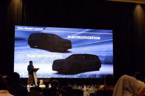 Bocoran mobil baru Kia di pameran GIIAS 2024.  Foto: Aditya Pratama Niagara/kumparan