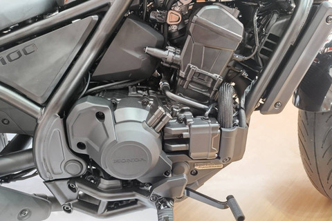 Honda New Rebel 1.100 CC yang di pamerkan Pekan Raya Jakarta (PRJ) atau Jakarta Fair 2024 di JIExpo Kemayoran. Foto: Fitra Andrianto/kumparan