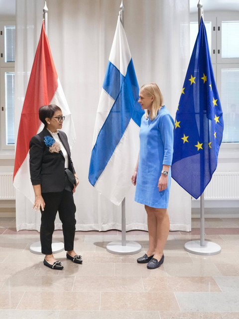Menlu Retno Marsudi bertemu Menlu Finlandia Elina Valtonen di Helsinki. Kamis (13/6/2024). Foto: Kemlu RI