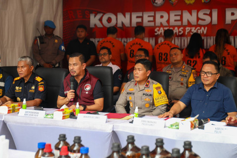Konferensi pers penggerebekan pabrik rumahan ekstasi di Medan, Kamis (13/6/2024). Foto: Dok. Ditipid Narkoba Bareskrim Polri