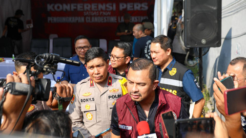 Konferensi pers penggerebekan pabrik rumahan ekstasi di Medan, Kamis (13/6/2024). Foto: Dok. Ditipid Narkoba Bareskrim Polri