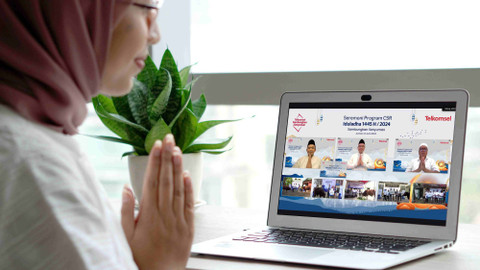 Di momen Idul Adha 1445 H, Telkomsel melangsungkan program CSR 'Sambungkan Senyuman' dengan menyalurkan 103 ekor sapi dan 607 ekor domba/kambing kurban bersama sejumlah mitra strategisnya kepada 43.000 anggota masyarakat yang membutuhkan di lebih dari 600 lokasi di seluruh penjuru Indonesia. Foto: Telkomsel