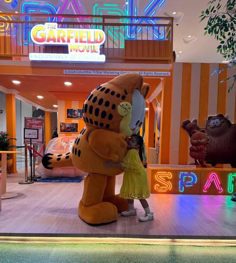 Sambut libur sekolah, karakter Garfield hingga L.O.L Surprise! hadir di mal-mal milik Lippo Malls. Foto: Dok. Lippo Malls