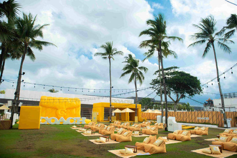 Coach Rayakan Koleksi Tas Tabby dengan Instalasi Pop Up di FINNS Beach Club Bali. Foto: Dok. Coach