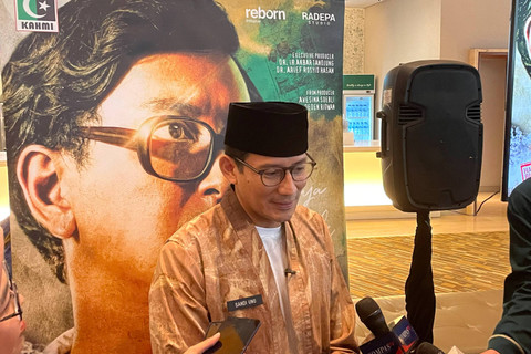 Menparekraf Sandiaga Uno saat ditemui usai Gala Premiere film 'Lafran', di Epicentrum XXI, Jakarta Selatan, Minggu (16/6/2024). Foto: Fadhil Pramudya/kumparan