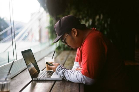 Ilustrasi untuk Jalur Mandiri Unesa 2024. Sumber: Unsplash/Muhammad Raufan Yusup