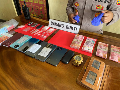 Barang bukti kasus tindak pidana narkoba yang berhasil diamankan. | Foto: Sinta Yuliana/Lampung Geh