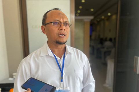 Direktur RSUD Indramayu Dr Deden Bonni Koswara saat ditemui di Acara Workshop STR dan SIP di aula hotel di Indramayu. (23/6/2024). Foto: Panji Asmara/kumparan