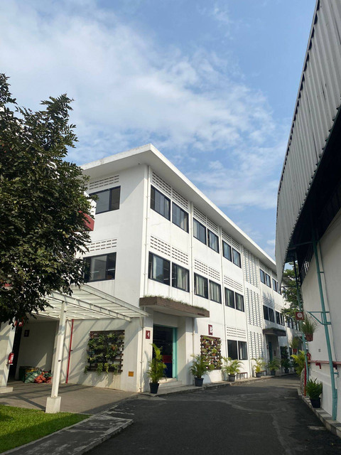 Pabrik Elizabeth di Cimahi, Jawa Barat. Foto: Judith Aura/kumparan