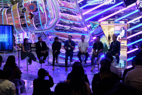 Para narasumber di acara konferensi pers Wonderlab yang digelar di Main Atrium, East Mall Garuda Indonesia pada Selasa (25/6/2024). Foto: Dok. Istimewa