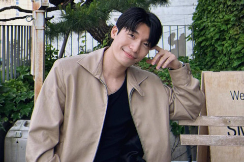 Aktor Korea Selayan Wi Ha Joon Foto: Instagram/ @wi__wi__wi