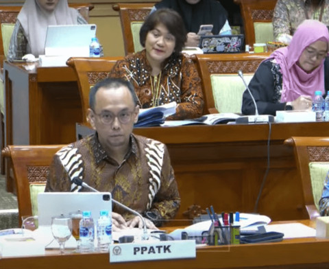 Kepala PPATK Ivan Yustiavandana raker dengan Komisi III DPR, Rabu (27/6/2924). Foto: YouTube Komisi III DPR