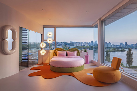 Kamar di Sky Suite Hangang Bridge. Foto: Dok. Airbnb
