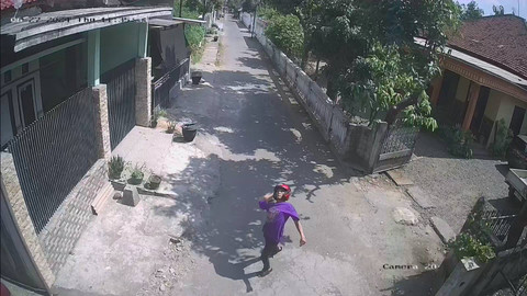 Pelempar bungkusan berisi sabu ke Lapas Kediri. Foto: dok. Kemenkumham Jatim