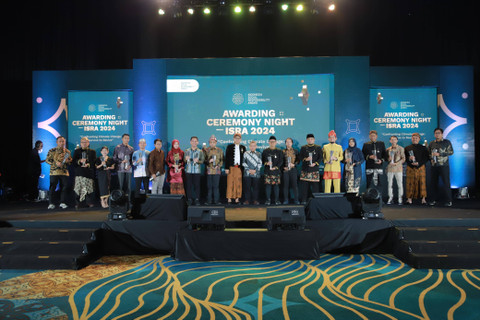 Penerima penghargaan di ajang Indonesia Social Responsibility Award (ISRA) 2024 di Solo, Kamis (27/6/2024). Foto: Dok. Pertamina
