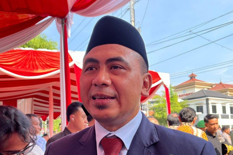Mantan Gubernur Jawa Tengah Taj Yasin Maimoen atau Gus Yasin usai menghadiri perayayaan HUT ke-78 Bhayangkara di Semarang, Senin (1/7/2024). Foto: Intan Alliva Khansa/kumparan
