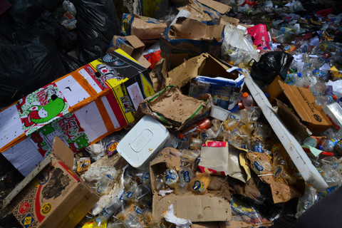 Gambar timbunan sampah yang bisa didaur ulang. Dokumentasi: Mayang Suwita