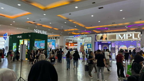 Berbagai booth brand produk kecantikan yang hadir di Yogyakarta X Beauty 2024. Foto: Muhammad Hafiq/Pandangan Jogja