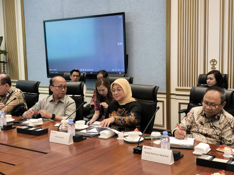 Mentari Ketenagakerjaan, Ida Fauziyah dalam meet and greet bersama Huawei di Shenzhen, Tiongkok, Sabtu (6/7/2024). Foto: Dok. Kemnaker