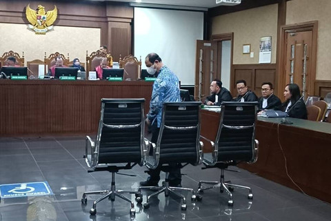 Hakim Agung nonaktif Gazalba Saleh menghadiri sidang lanjutan di PN Jakarta Pusat, Senin (8/7/2024). Foto: Hedi/kumparan