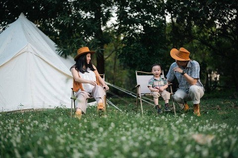 Ilustrasi liburan bareng keluarga. Foto: Shutterstock