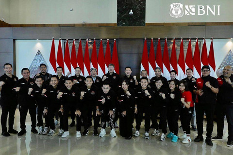 Kontingen bulu tangkis Indonesia di Olimpiade 2024 Paris. Foto: Instagram/@tim.adhoc.pbsi