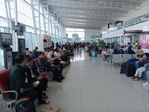 Penumpang di Bandara Radin Inten II Lampung. | Foto: Istimewa