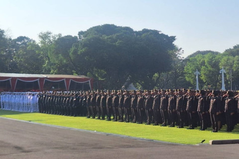Upacara pelantikan perwira TNI-Polri di Halaman Istana Merdeka, Jakarta, Selasa (16/7/2024). Foto: Nadia Riso/kumparan