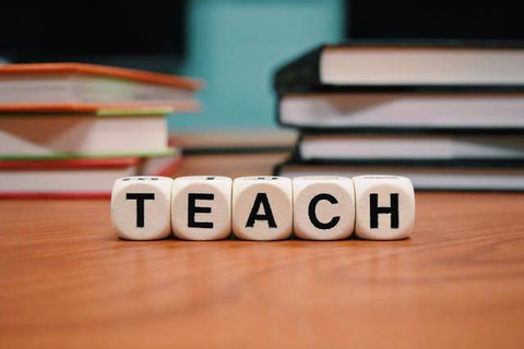 Ilustrasi Contoh Percakapan Coaching Alur Tirta. Sumber: Pexels/Pixabay