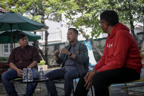Awak kumparan berbincang Dokter Timnas Indonesia, Alfan Asyhar. Foto: Jamal Ramadhan/kumparan