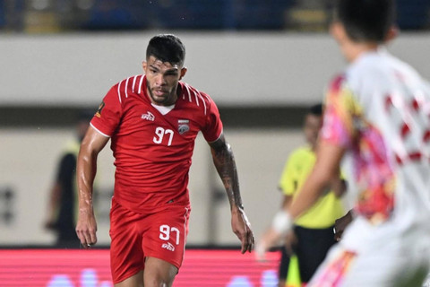 Borneo FC vs Persis Solo dalam pertandingan Piala Presiden 2024 di Stadion Si Jalak Harupat, Kab. Bandung, Jumat (19/7/24). Foto: Instagram/@borneofc.id