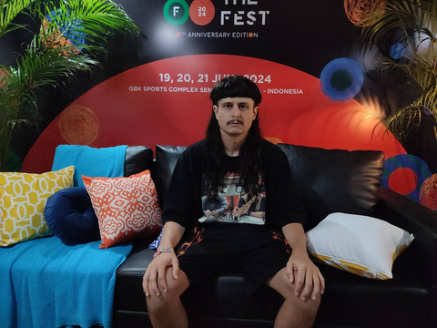 Penyanyi Oliver Tree Nickell. Foto: Jamal Ramadhan/kumparan