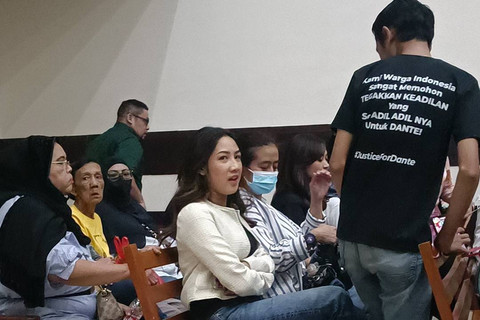 Tamara Tyasmara hadir dalam lanjutan sidang kasus kematian putranya, Raden Andante Khalif Pramudityo alias Dante, Pengadilan Negeri Jakarta Timur, Senin (22/7/2024). Foto: Giovanni/kumparan