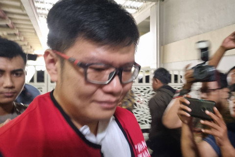 Terdakwa Gregorius Ronald Tannur saat menjalani sidang putusan di PN Surabaya, Rabu (24/7/2024). Foto: Farusma Okta Verdian/kumparan